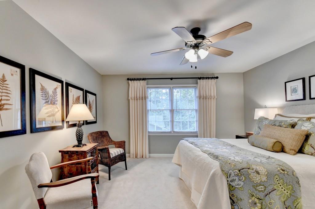 5490 Overbend Trail