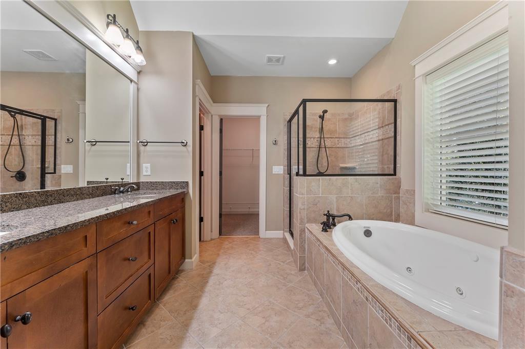 2103 W Village Crossing SE