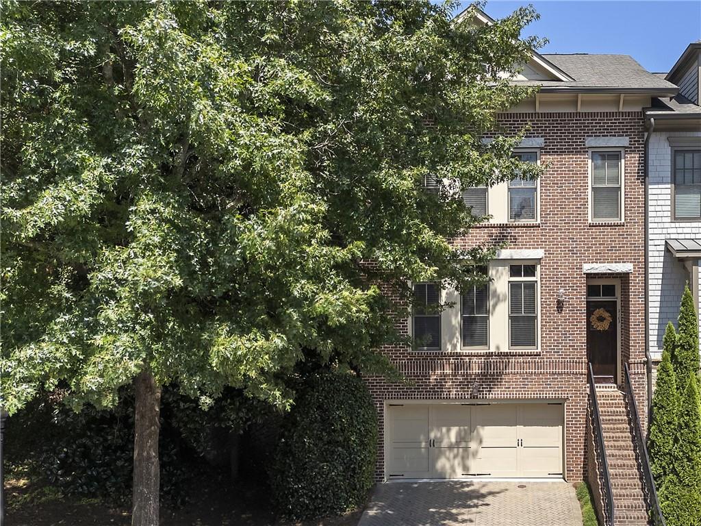 2103 W Village Crossing SE