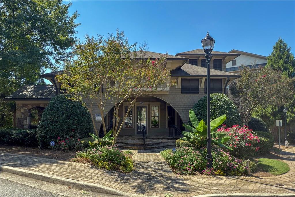 2103 W Village Crossing SE