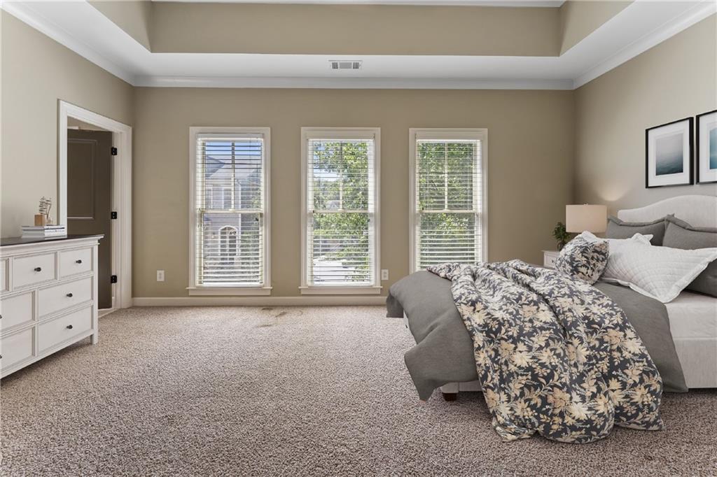 2103 W Village Crossing SE