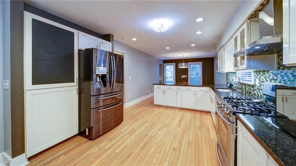 325 Farm Trace