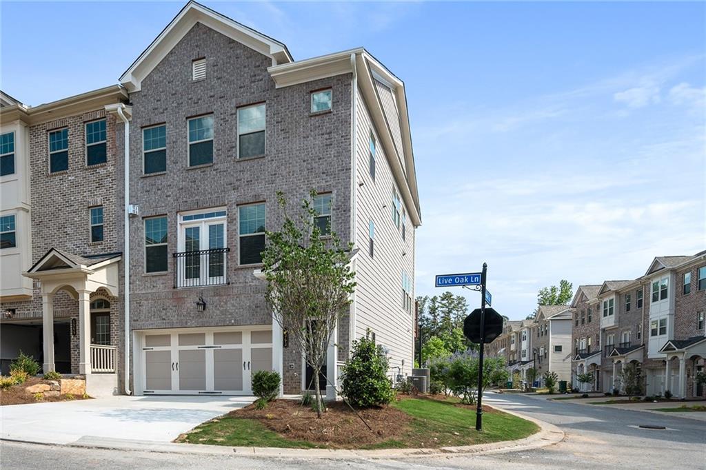 1363 Live Oak Lane