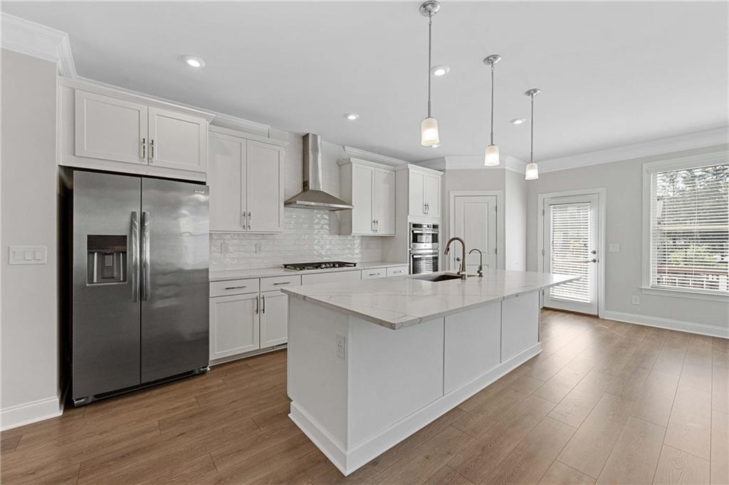 1363 Live Oak Lane