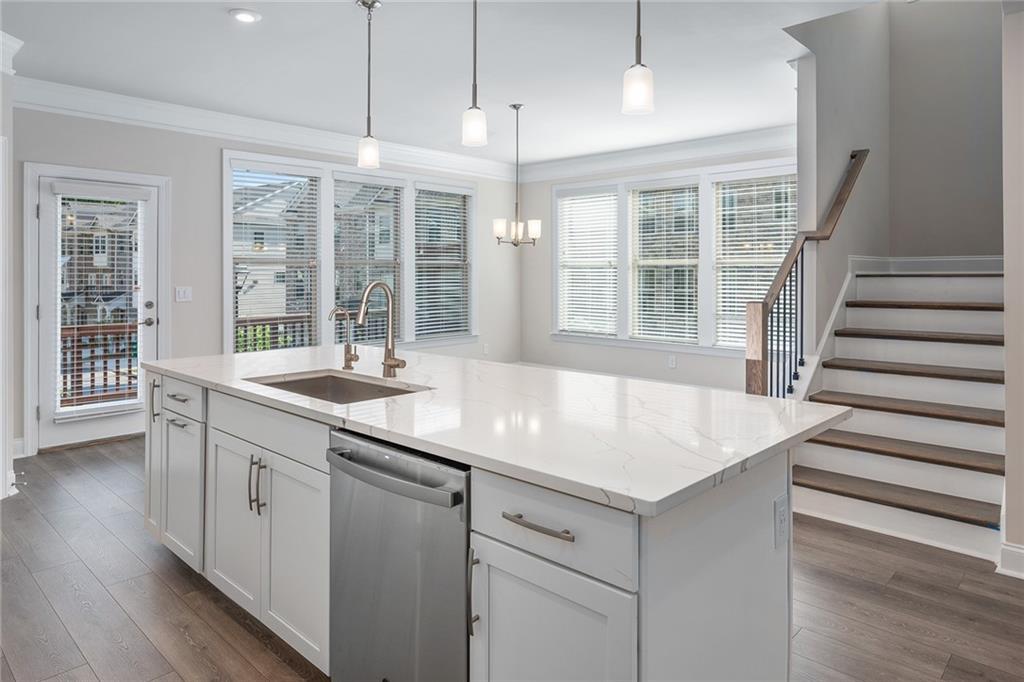 1363 Live Oak Lane