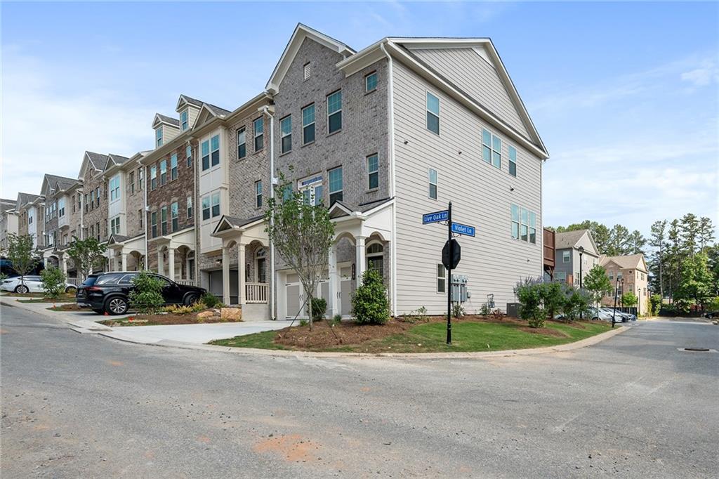1363 Live Oak Lane