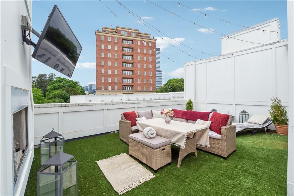3667 Peachtree Road NE Unit 6