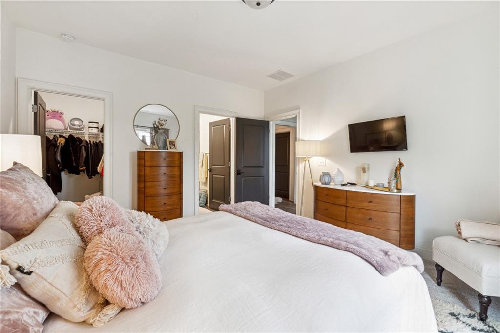 3667 Peachtree Road NE Unit 6