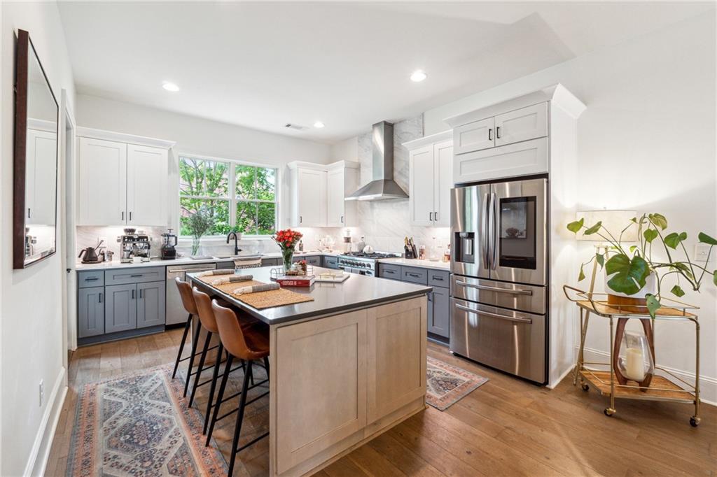 3667 Peachtree Road NE Unit 6