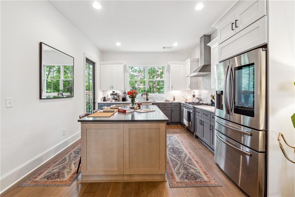 3667 Peachtree Road NE Unit 6