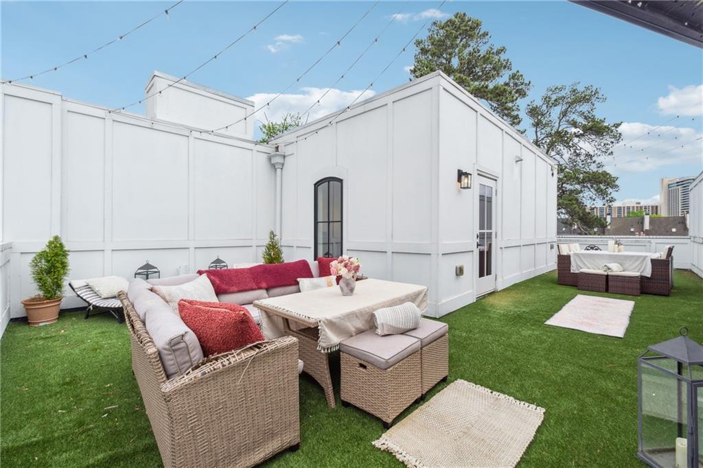 3667 Peachtree Road NE Unit 6