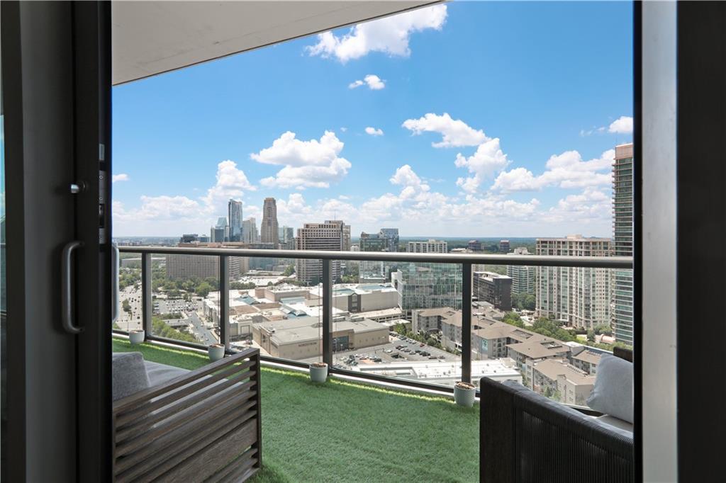 3630 Peachtree Road NE Unit 2005