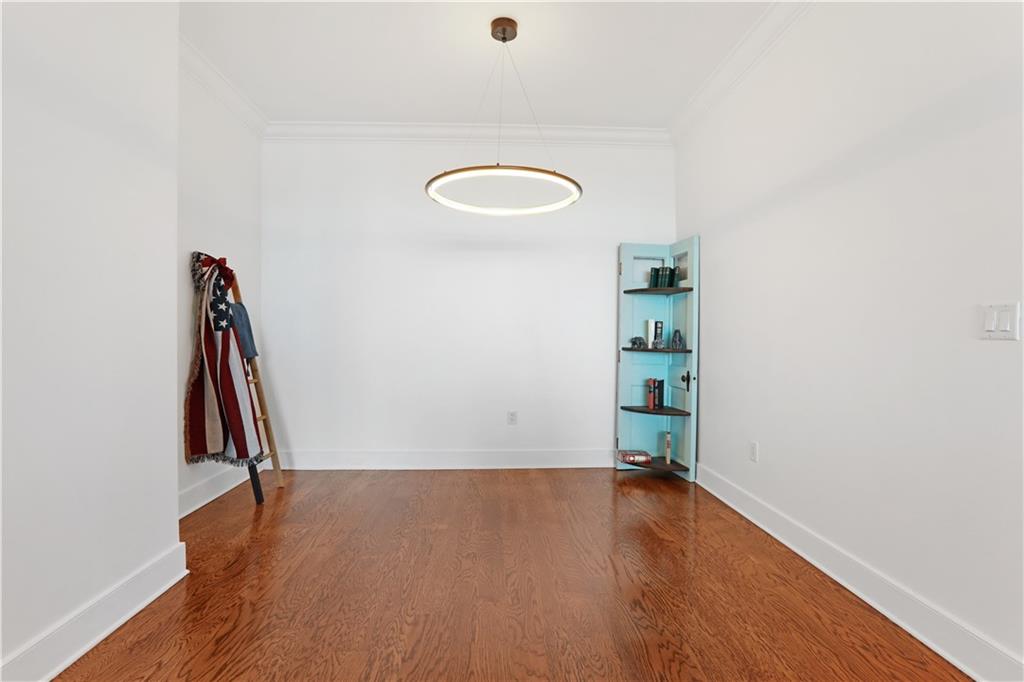 3630 Peachtree Road NE Unit 2005