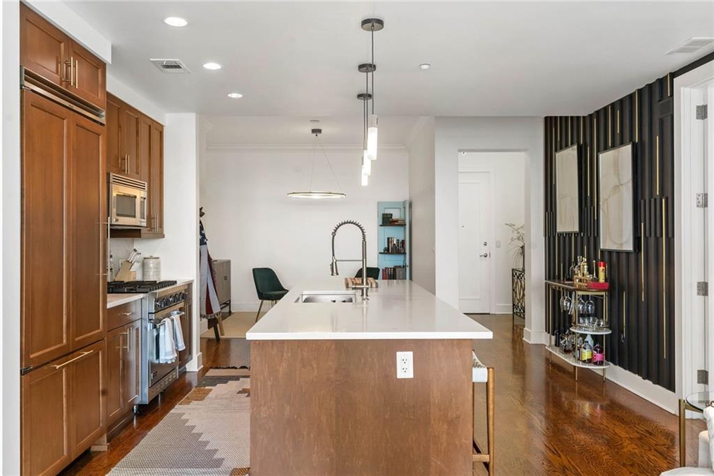 3630 Peachtree Road NE Unit 2005