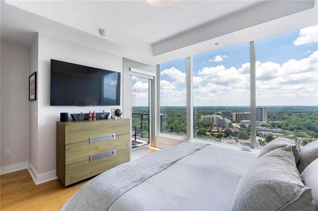 3630 Peachtree Road NE Unit 2102