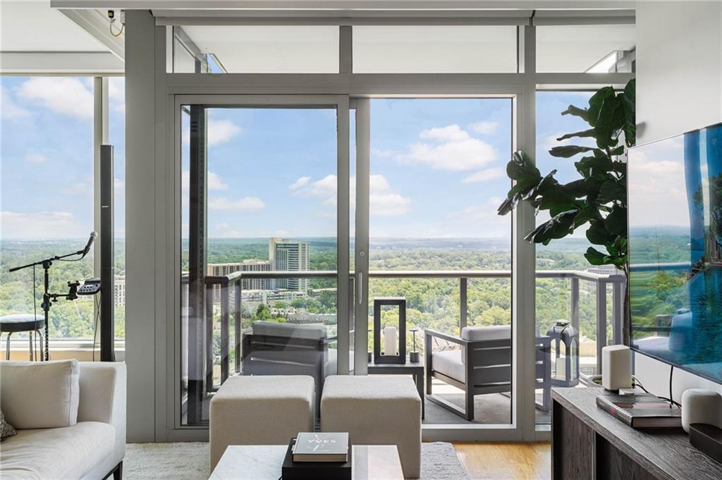 3630 Peachtree Road NE Unit 2102