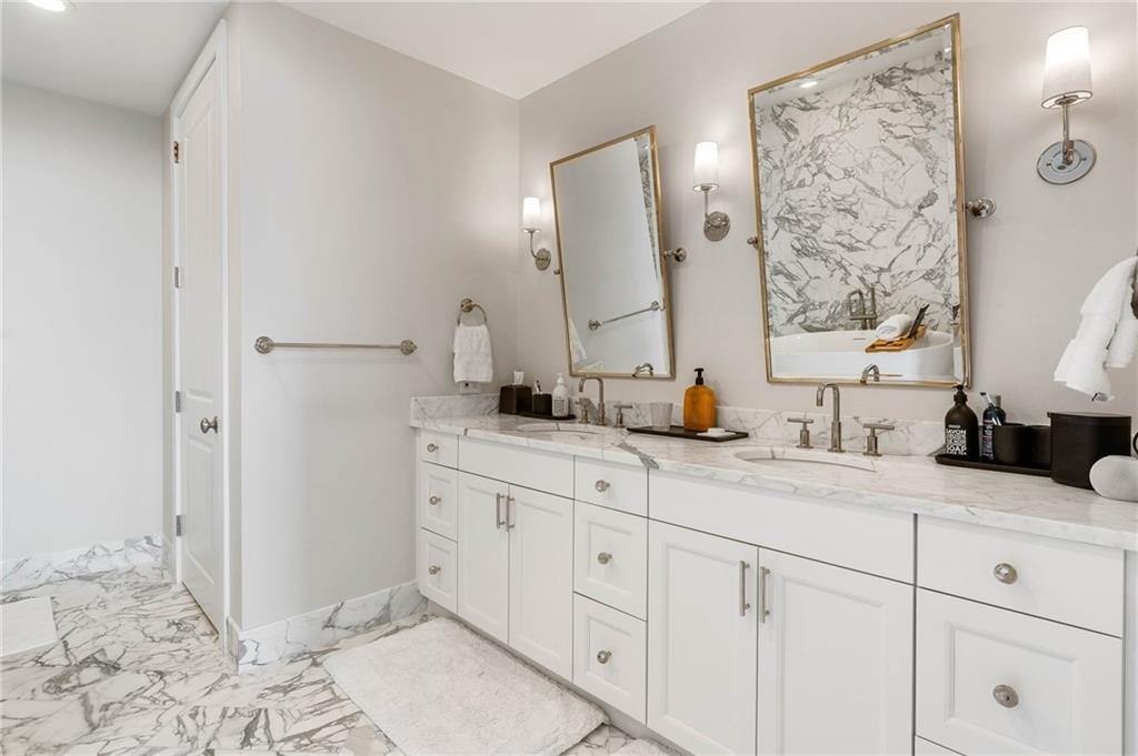 3630 Peachtree Road NE Unit 2102