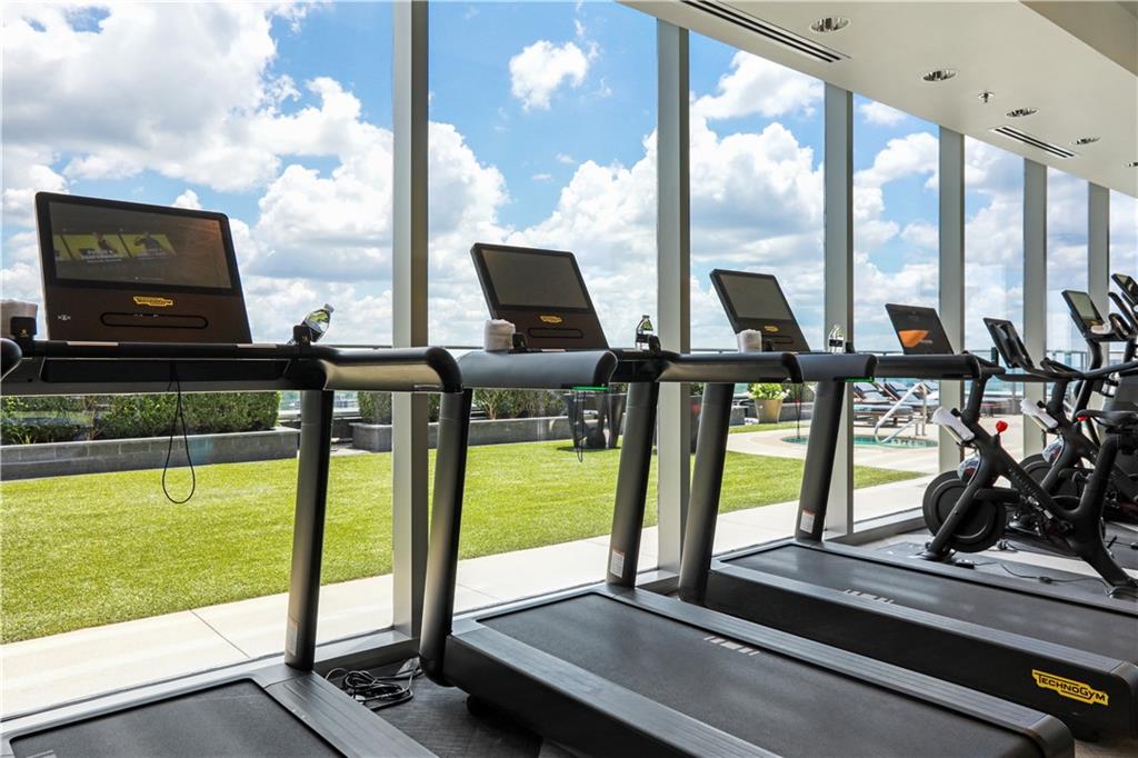 3630 Peachtree Road NE Unit 2102