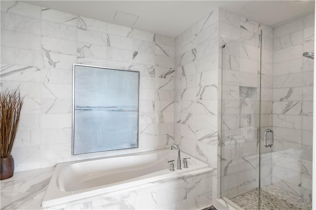 3630 Peachtree Road NE Unit 2009