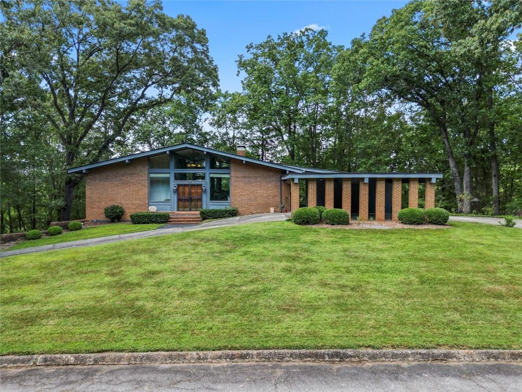 624 Sunset Drive