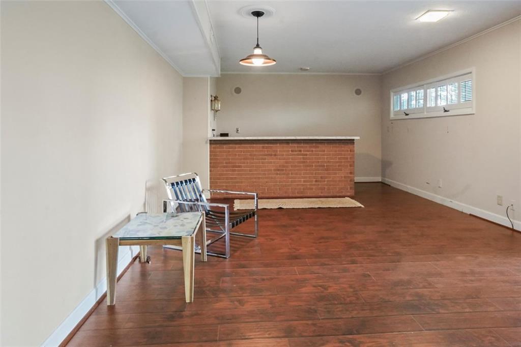624 Sunset Drive