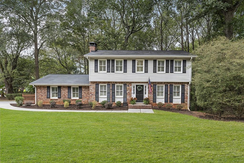 3996 Longview Drive