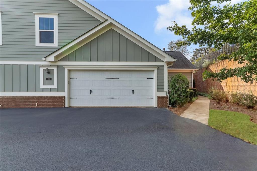 106 Olde Hickory Court