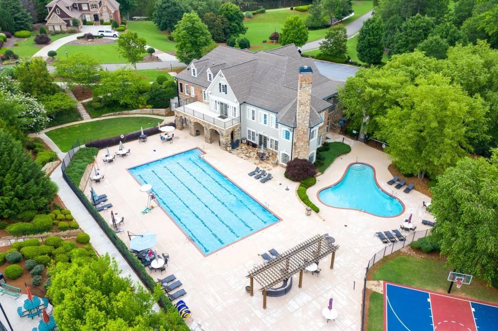 2820 Gainesway Court