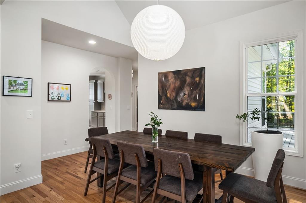 2550 Johnston Road NW