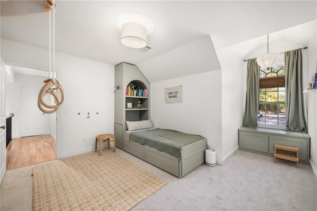 2550 Johnston Road NW