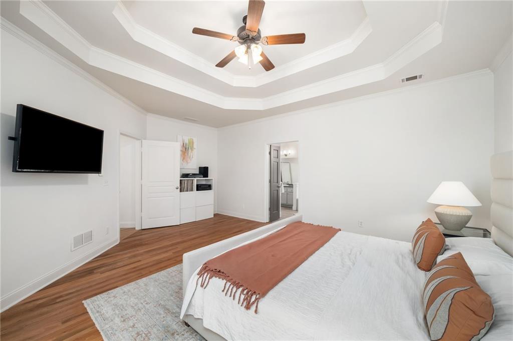 2550 Johnston Road NW