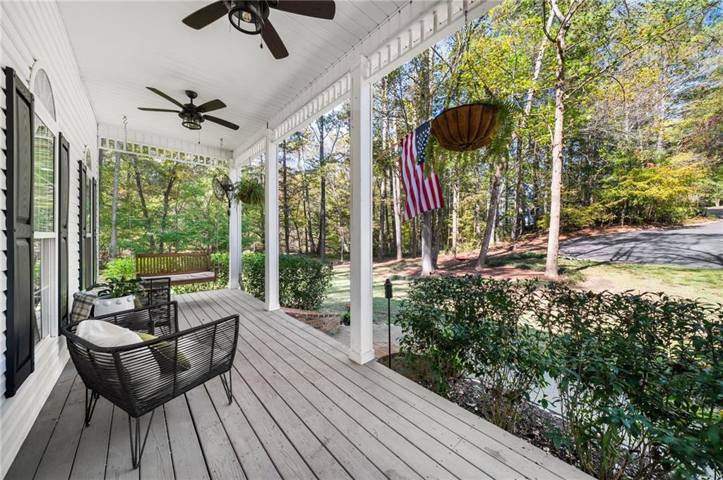 2550 Johnston Road NW