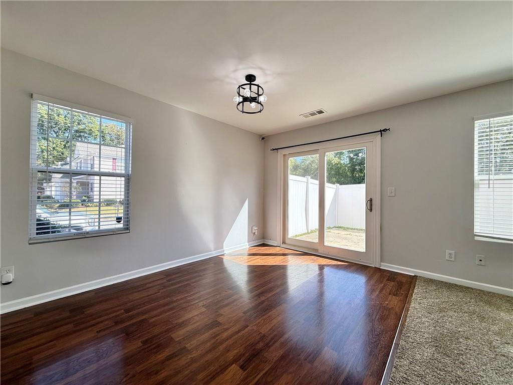 3615 Roseman Landing