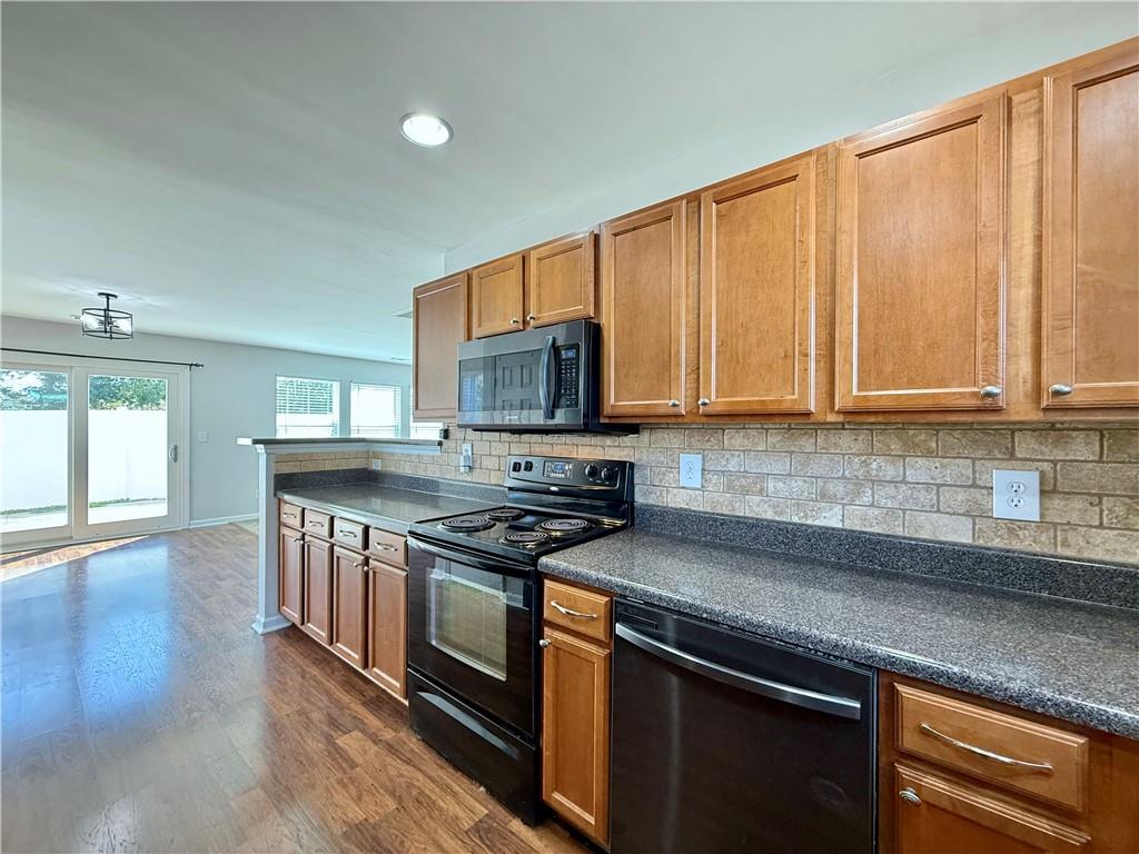3615 Roseman Landing