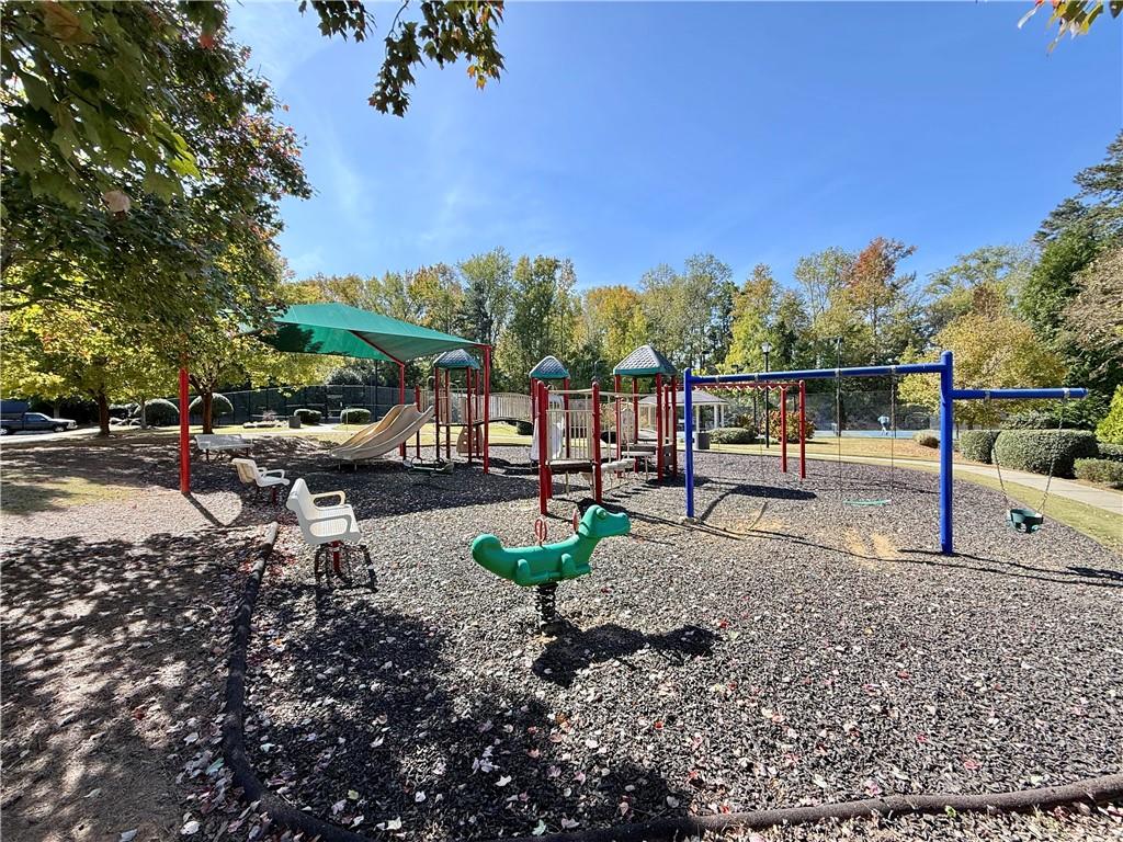 3615 Roseman Landing