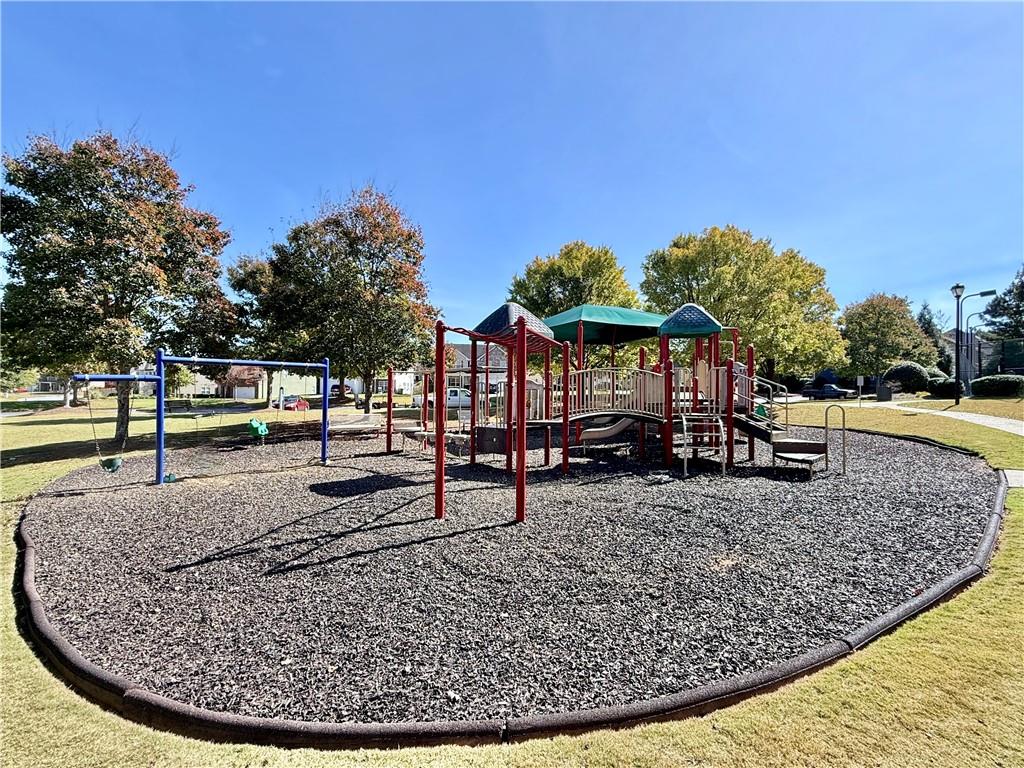 3615 Roseman Landing