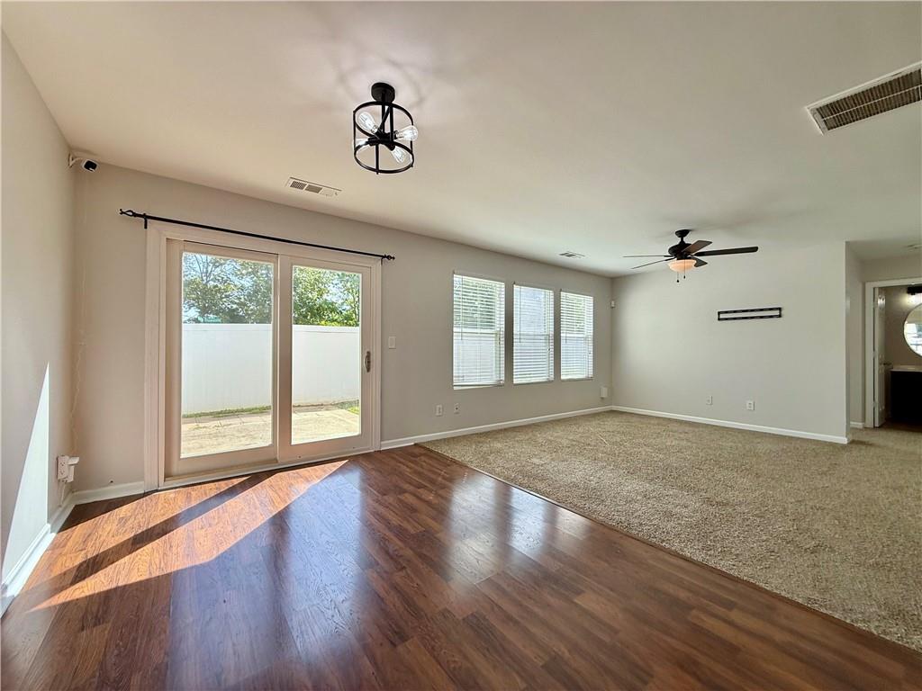 3615 Roseman Landing