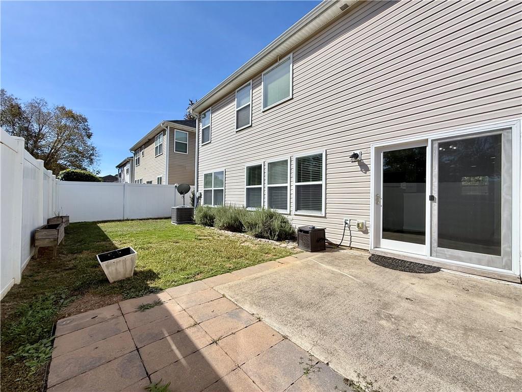 3615 Roseman Landing