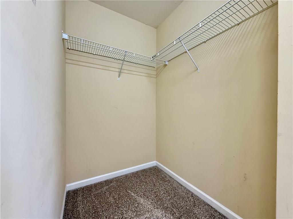 3615 Roseman Landing