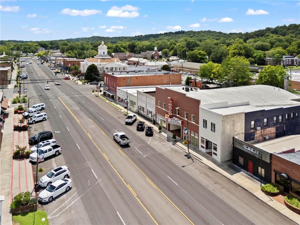 10117 Commerce Street