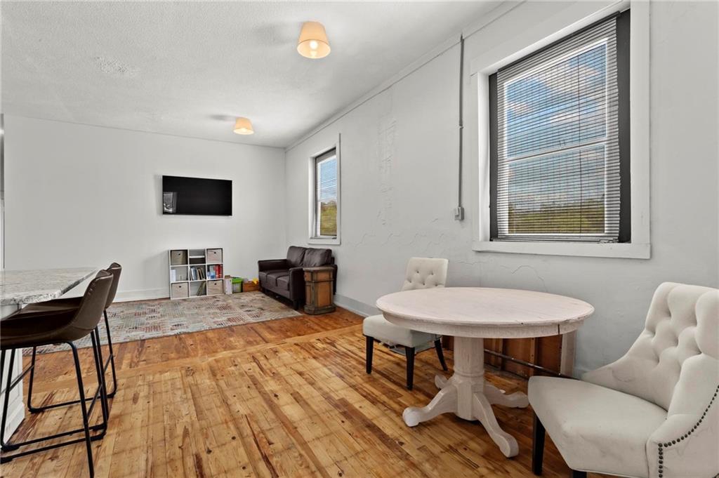 10117 Commerce Street