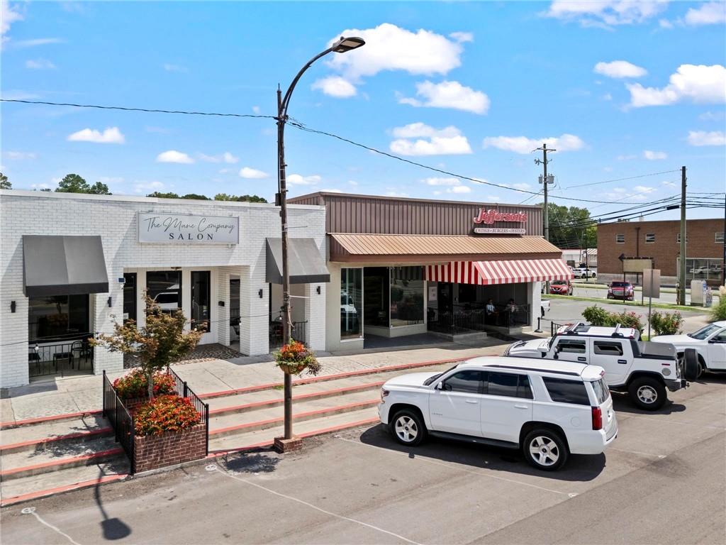 10117 Commerce Street