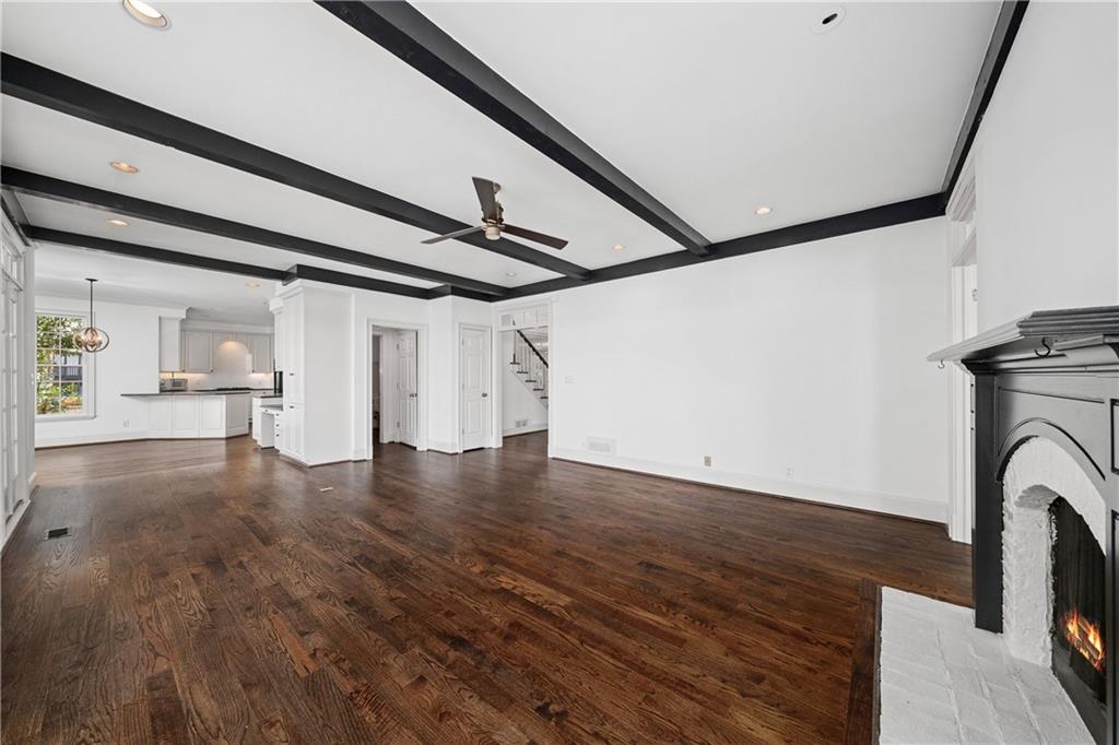 135 Staghound Court