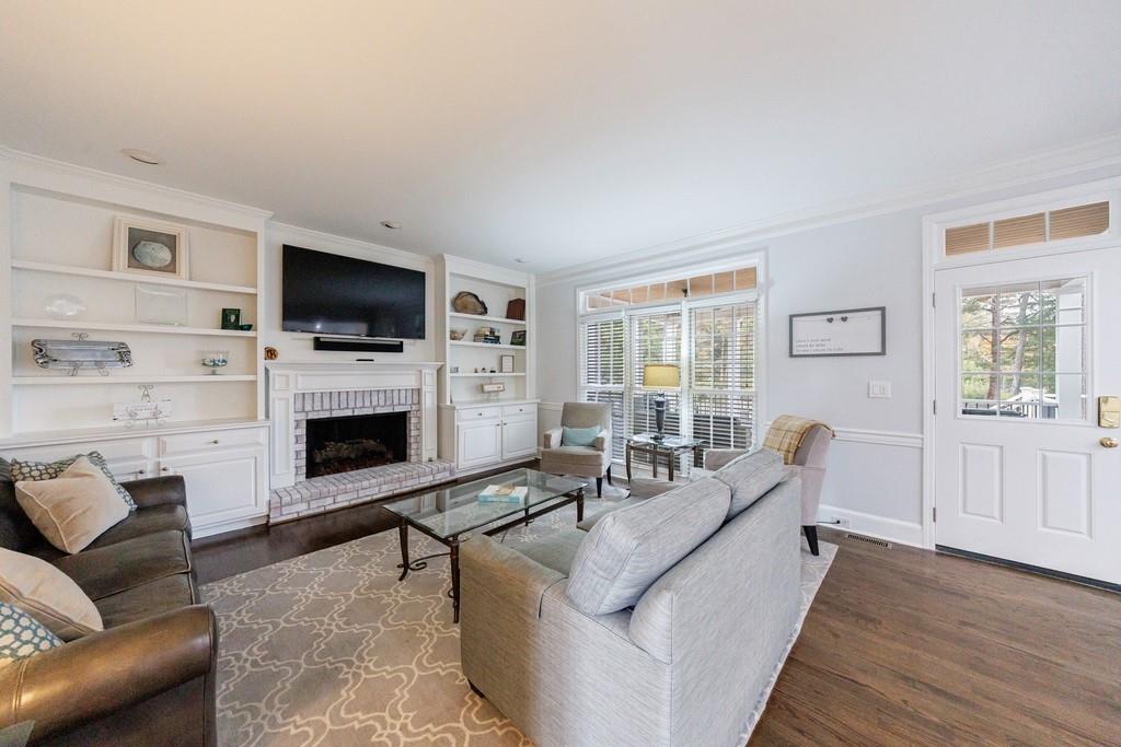 4599 LaSalle Court