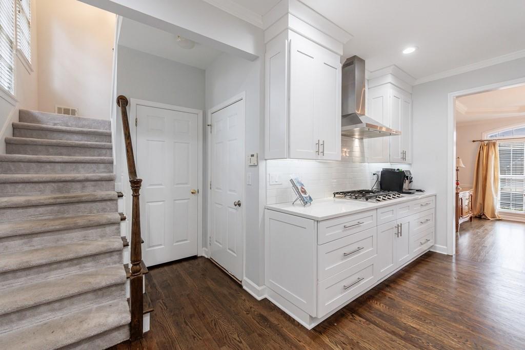 4599 LaSalle Court