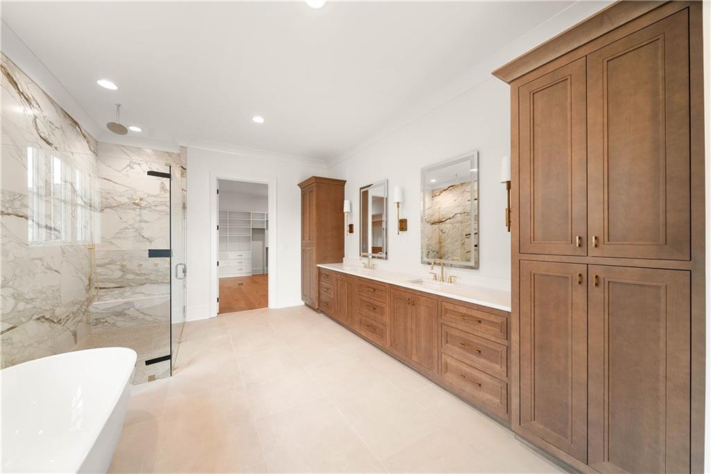 3560 Watsons Bend