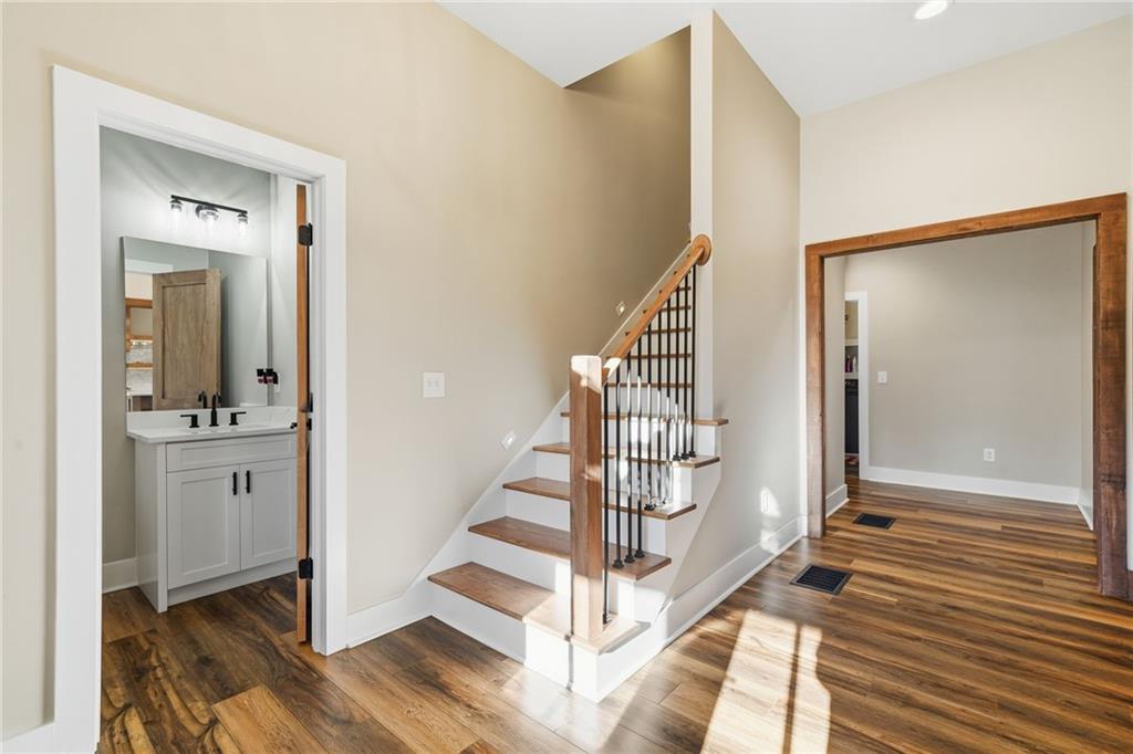 171 Hawthorne Hill Road