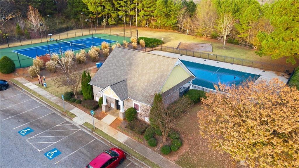 248 Tulip Lane