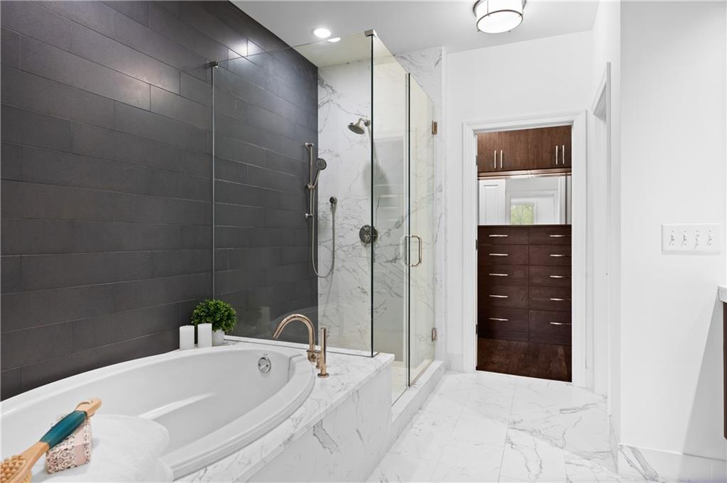 3681 Manor Brook Terrace