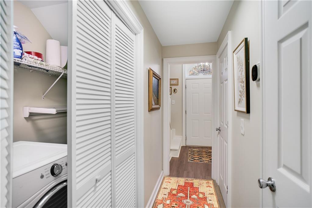 7307 Saint Charles Square